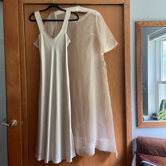 Kamperett SET Ivory Silk Thea Sheath & Lisette Midi Slip - Picture 2 of 10